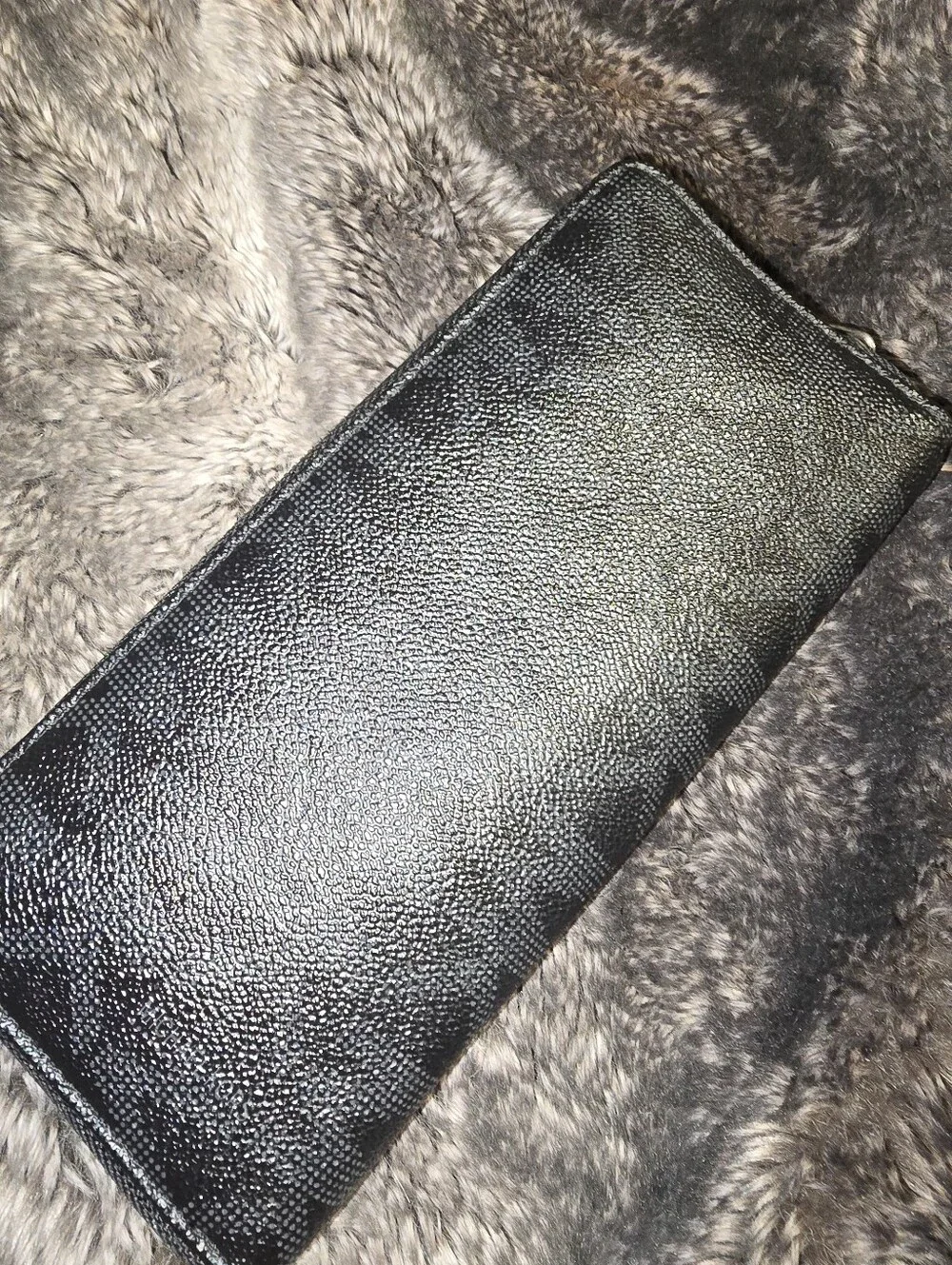 Michael Kors Large Zip Wallet Mk